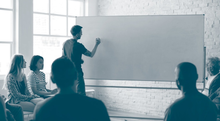 Online vs. In-Person: 8 Tips in Choosing the Ideal Qualitative Methodology