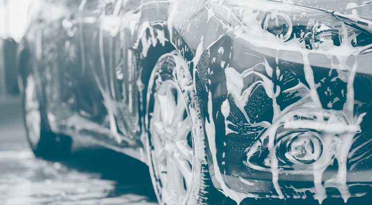 Attributable Effects and Graphical Modeling